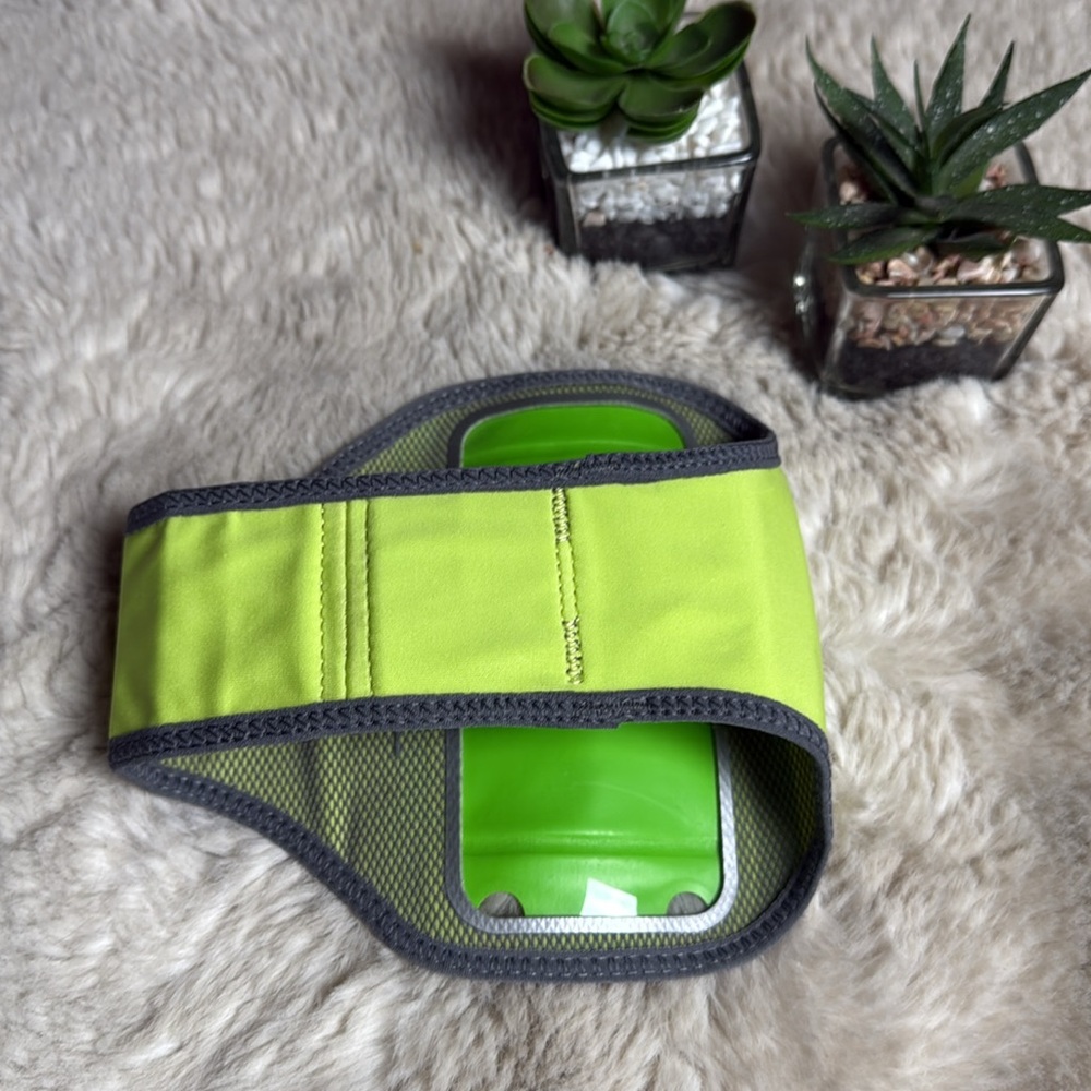 Bose Reebok Arm Carrier Case Green Gray - Picture 4 of 8